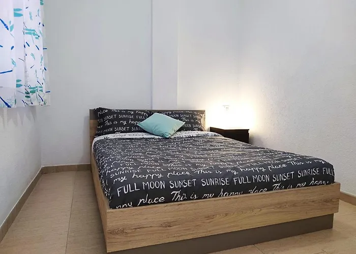 The Heights - Los Cristianos - Heated Pool - Wifi Free