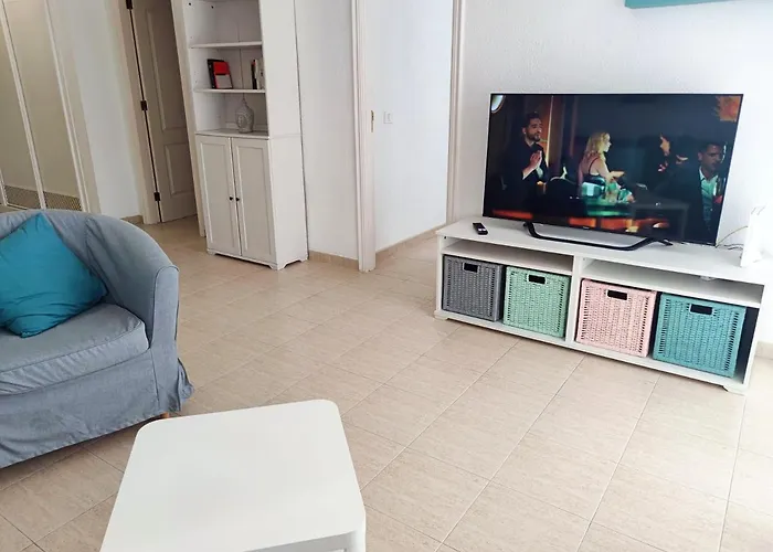 The Heights - Los Cristianos - Heated Pool - Wifi Free