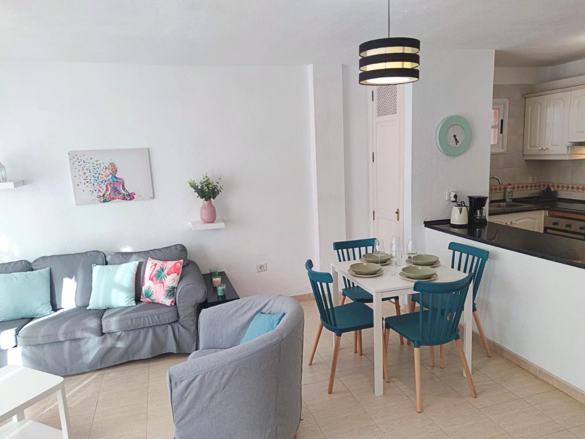 Appartement The Heights - Cristianos - Heated Pool - Wifi Free